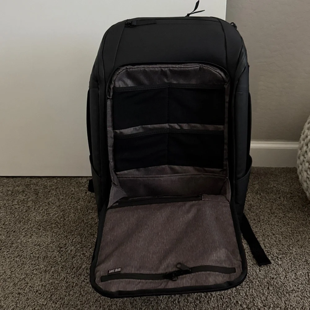Nomatic Backpack 20L - Black - Picture 4 of 11